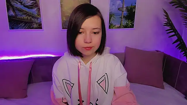 Lina Brownie online show from 20, 1, 2025