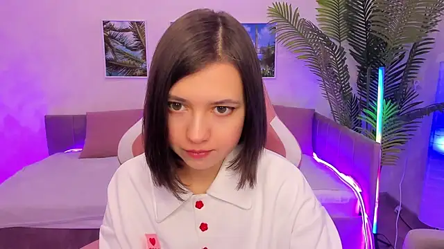 Lina Brownie online show from 11, 2, 2025