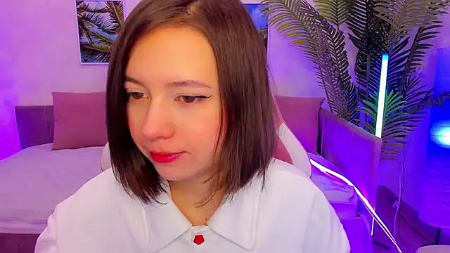 Lina Brownie online show from 15, 2, 2025