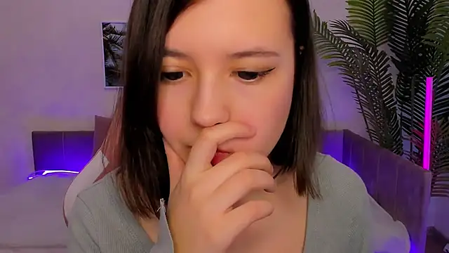 Lina Brownie online show from 21, 3, 2025