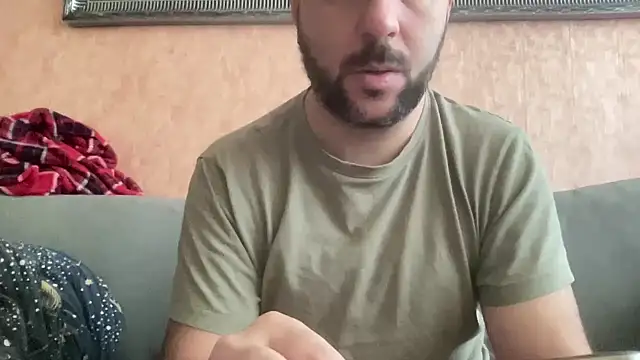 Snapshot of RedDante89 chatting on 24, 12, 2024 RedDante89 online show from 24, 12, 2024