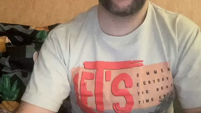 Snapshot of RedDante89 chatting on 28, 1, 2025 RedDante89 online show from 28, 1, 2025