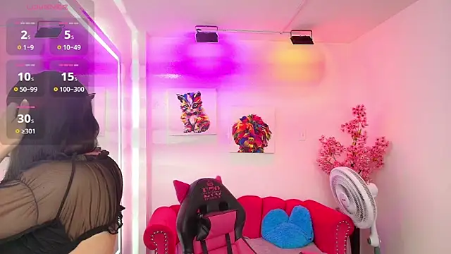 Miss dolly  online show from 7, 10, 2025