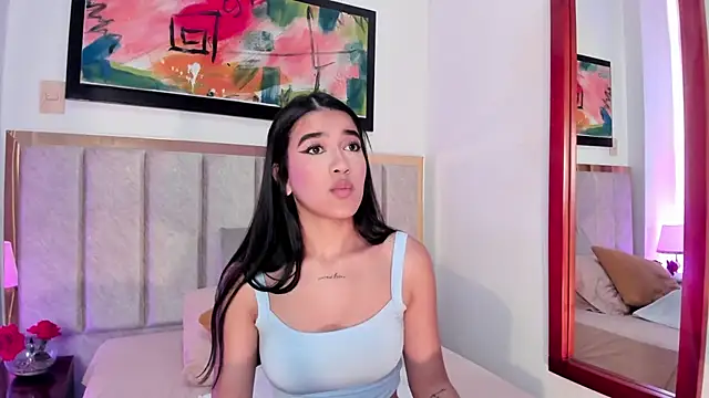 Snapshot of LeaahCarter chatting on 14, 12, 2024 LeaahCarter online show from 14, 12, 2024