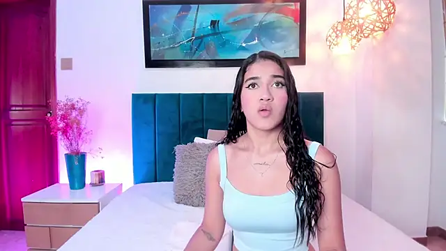 Snapshot of LeaahCarter chatting on 29, 1, 2025 LeaahCarter online show from 29, 1, 2025