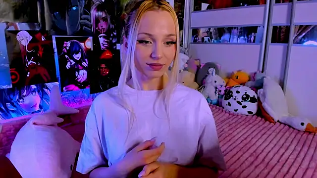 Cute  Pony online show from 2, 12, 2024