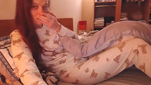 LovelyAndraGirl online show from 20, 12, 2025