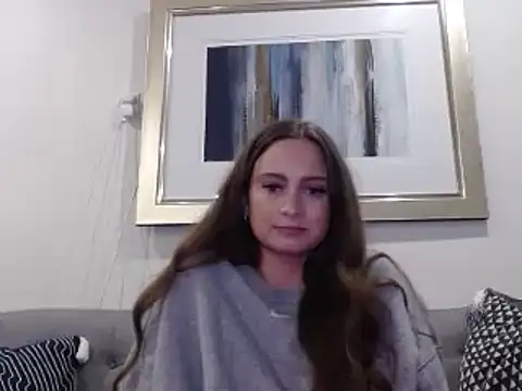 Snapshot of Sophie_Raegan chatting on 14, 2, 2025 Sophie Raegan online show from 14, 2, 2025