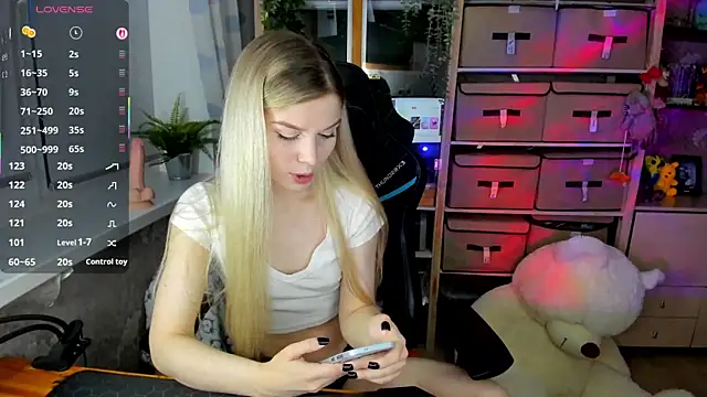 omg lina online show from 11, 11, 2025