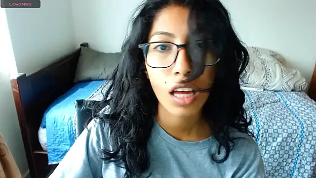 sofia rosse4 online show from 11, 1, 2026