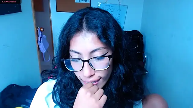 sofia rosse4 online show from 7, 4, 2026