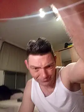 corty83 online show from 5, 12, 2025