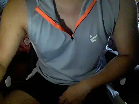 Snapshot of Faaruk637 chatting on 6, 10, 2025 Faaruk637 online show from 6, 10, 2025