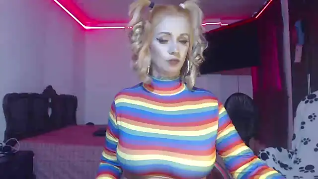 Snapshot of aliceesmith chatting on 19, 12, 2024 aliceesmith online show from 19, 12, 2024