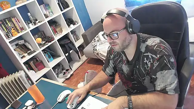 Snapshot of ravingr4d4 chatting on 15, 10, 2025 ravingr4d4 online show from 15, 10, 2025