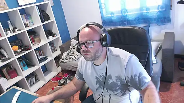 Snapshot of ravingr4d4 chatting on 16, 10, 2025 ravingr4d4 online show from 16, 10, 2025