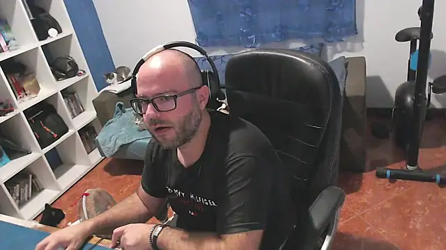 Snapshot of ravingr4d4 chatting on 19, 10, 2025 ravingr4d4 online show from 19, 10, 2025