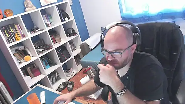 Snapshot of ravingr4d4 chatting on 20, 10, 2025 ravingr4d4 online show from 20, 10, 2025