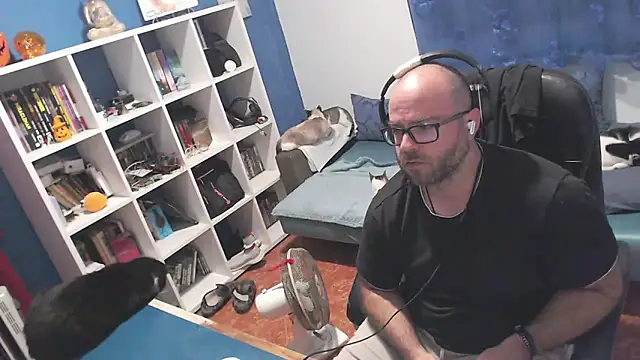 Snapshot of ravingr4d4 chatting on 20, 10, 2025 ravingr4d4 online show from 20, 10, 2025