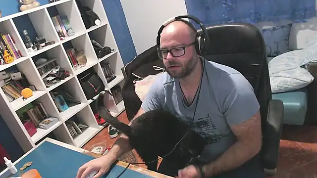 Snapshot of ravingr4d4 chatting on 27, 10, 2025 ravingr4d4 online show from 27, 10, 2025