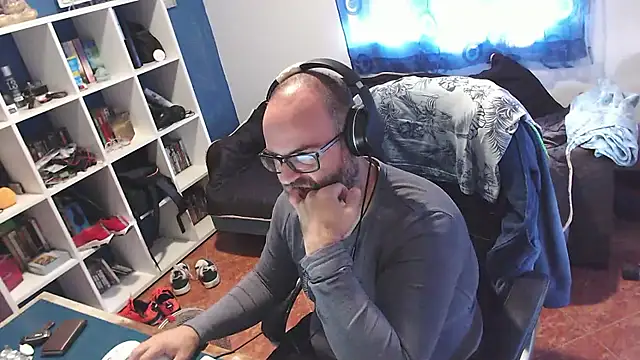 Snapshot of ravingr4d4 chatting on 29, 10, 2025 ravingr4d4 online show from 29, 10, 2025