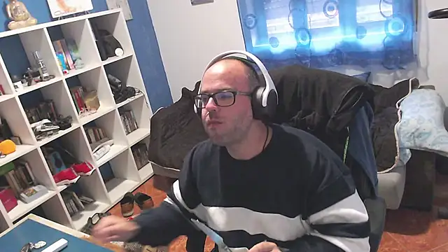 Snapshot of ravingr4d4 chatting on 4, 11, 2025 ravingr4d4 online show from 4, 11, 2025