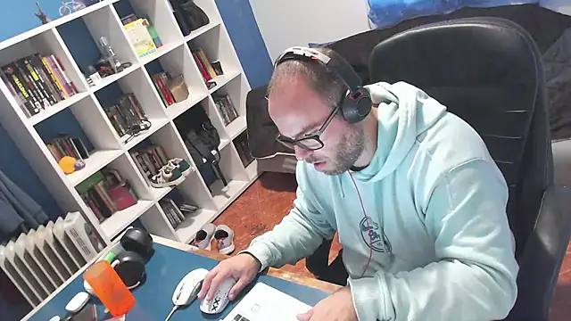 Snapshot of ravingr4d4 chatting on 12, 11, 2025 ravingr4d4 online show from 12, 11, 2025