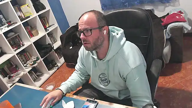 Snapshot of ravingr4d4 chatting on 15, 11, 2025 ravingr4d4 online show from 15, 11, 2025