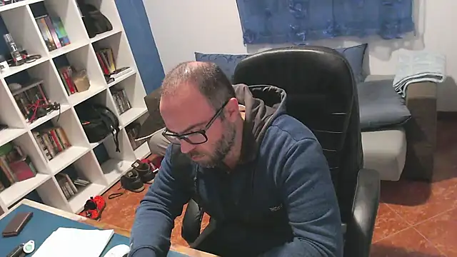 Snapshot of ravingr4d4 chatting on 19, 11, 2025 ravingr4d4 online show from 19, 11, 2025