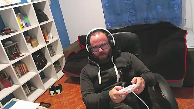 ravingr4d4 online show from 13, 12, 2025