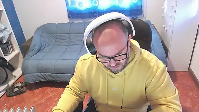 ravingr4d4 online show from 17, 3, 2026