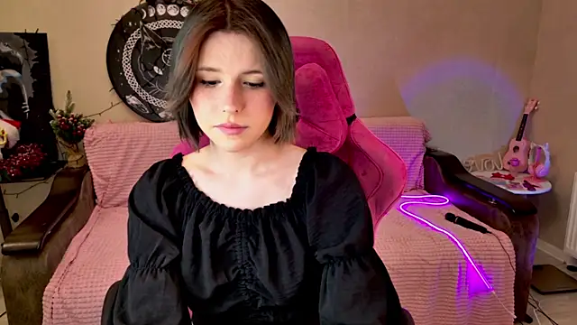 Alisa Black Star online show from 12, 1, 2025