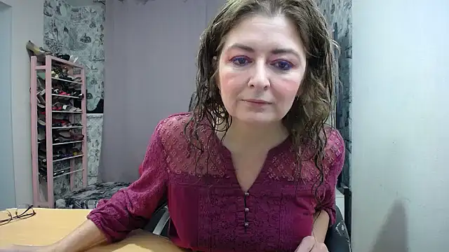 Helen1974 online show from 5, 2, 2026