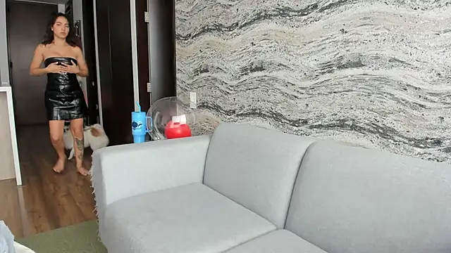 Sophi  a online show from 2, 11, 2025