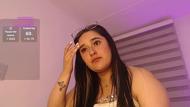 Megan FE online show from 7, 12, 2024