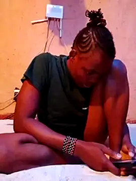 cute naimah online show from 25, 11, 2025