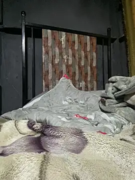 Zeezoo17 online show from 22, 4, 2026