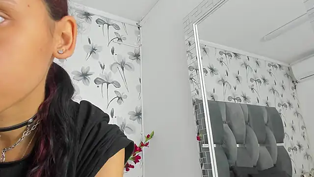 Ehotloveaxxx online show from 4, 11, 2025