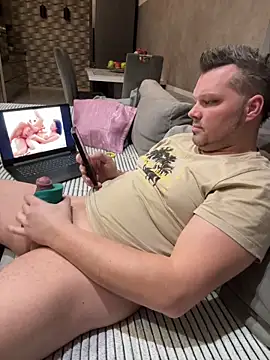 Snapshot of Bastilein1985 chatting on 14, 1, 2026 Bastilein1985 online show from 14, 1, 2026