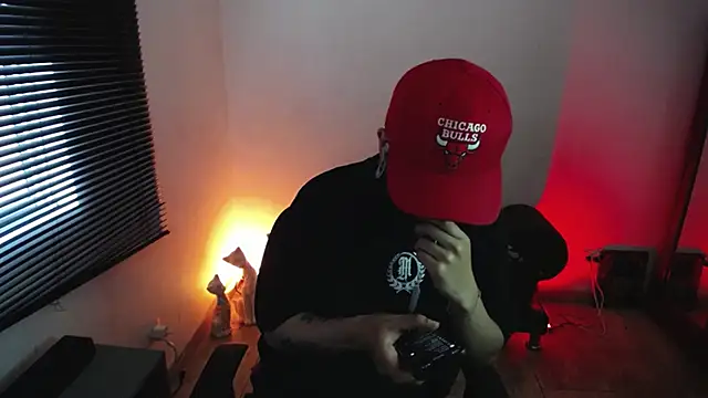 Snapshot of zacwatson_ chatting on 12, 2, 2026 zacwatson online show from 12, 2, 2026