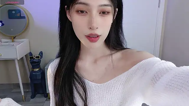 Snapshot of Aurora_99 chatting on 18, 12, 2024 Aurora 99 online show from 18, 12, 2024