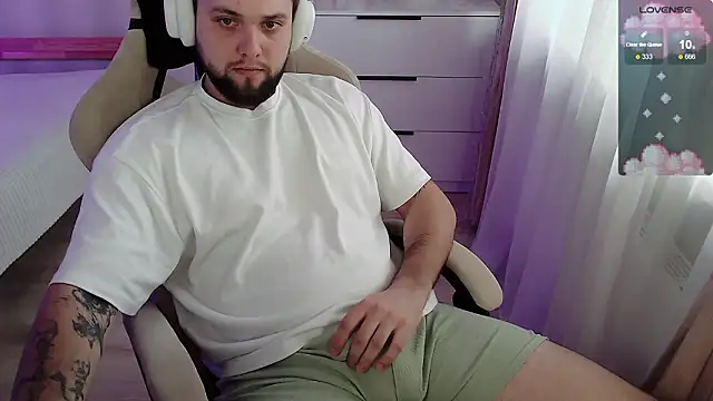 Snapshot of ChillyXO chatting on 2, 3, 2026 ChillyXO online show from 2, 3, 2026