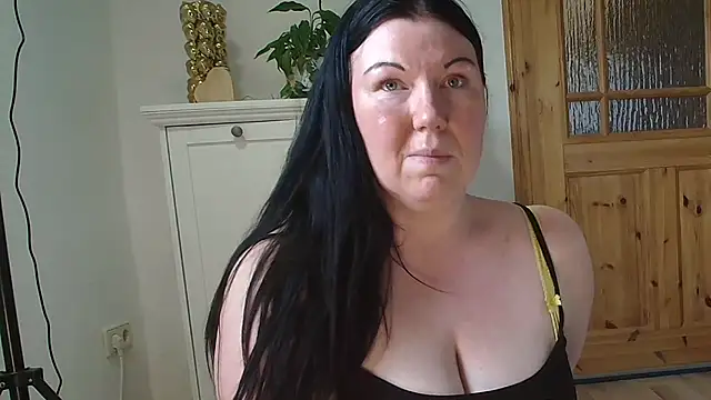 p6w official online show from 16, 3, 2025