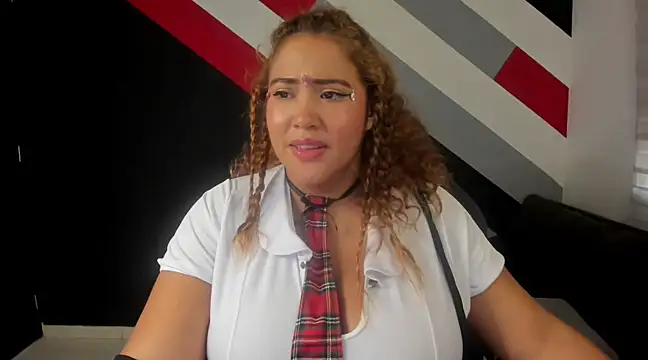 Snapshot of I_am_yours- chatting on 21, 2, 2025 I am yours- online show from 21, 2, 2025