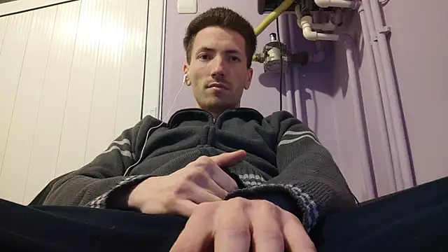  Hocthus  online show from 3, 2, 2025