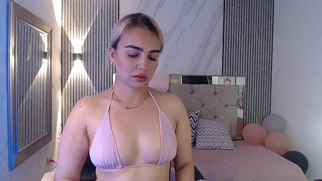 Snapshot of ashley__tylor chatting on 18, 5, 2026 ashley tylor online show from 18, 5, 2026