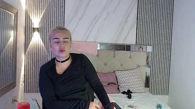 Snapshot of ashley__tylor chatting on 6, 6, 2026 ashley tylor online show from 6, 6, 2026