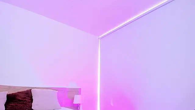 Carolina hernandez22 online show from 14, 1, 2026