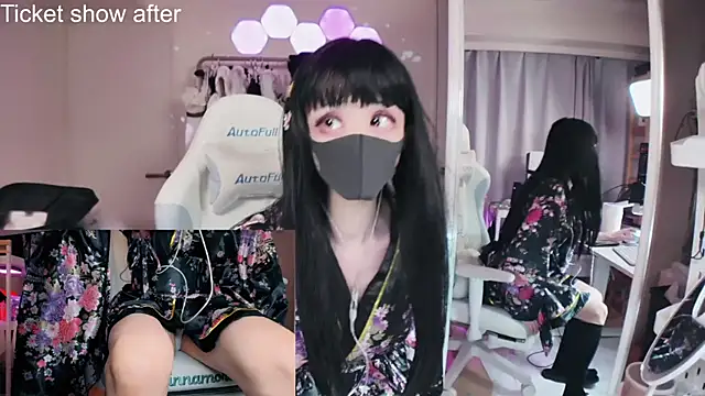 Snapshot of maku_00 chatting on 22, 3, 2025 maku 00 online show from 22, 3, 2025