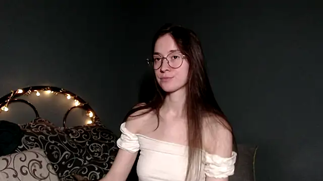 wow  kelly online show from 25, 10, 2025